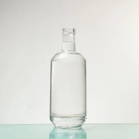 Пользовательская пустая уникальная кристально чистая стеклянная бутылка для спиртного бренди